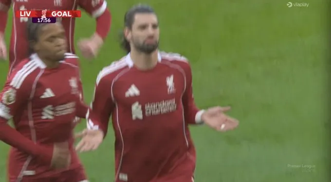 九游-索博本季英超已打进4个任意球，比任何一支其他队都多