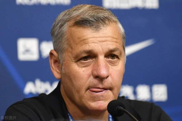 九游娱乐-国安官宣热内西奥下课 感谢他执教期间的辛勤付出